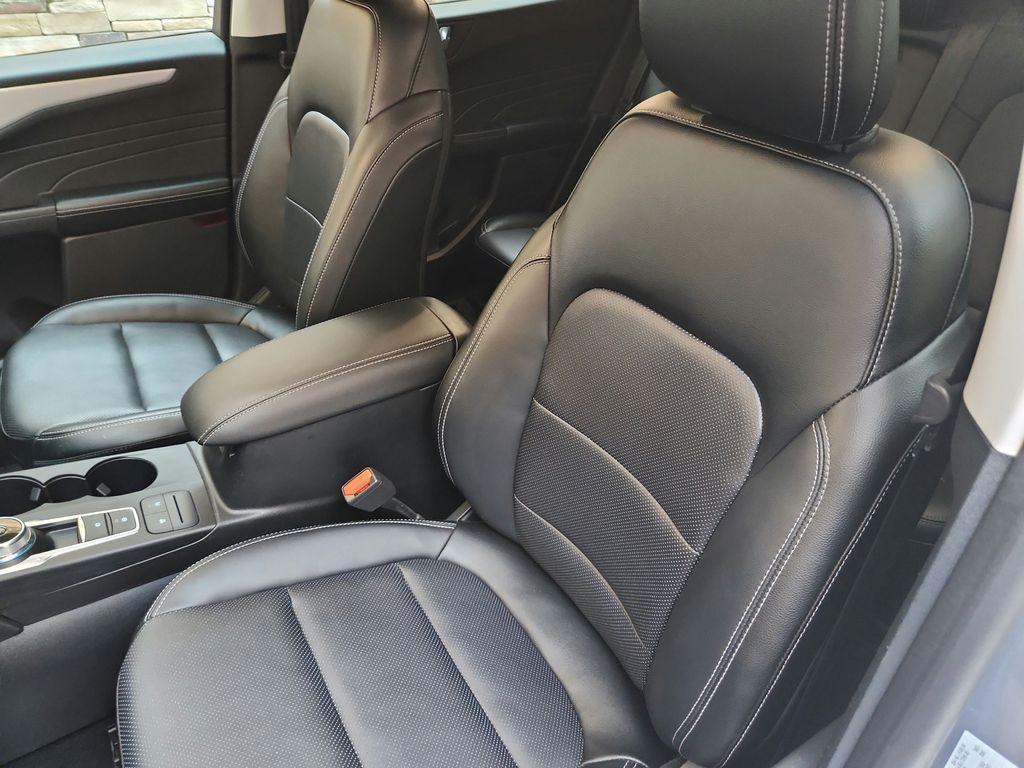 used 2022 Ford Escape car, priced at $27,999