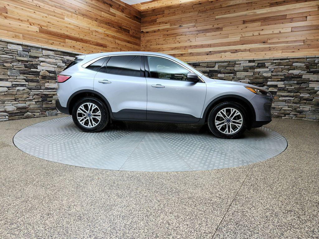 used 2022 Ford Escape car, priced at $27,999