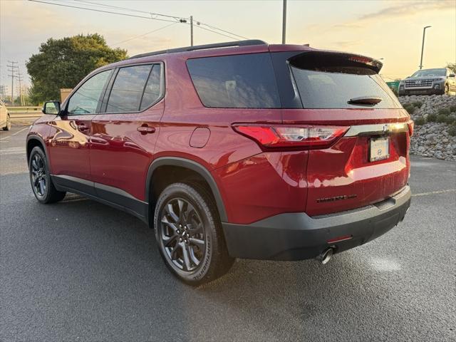 used 2021 Chevrolet Traverse car, priced at $31,999