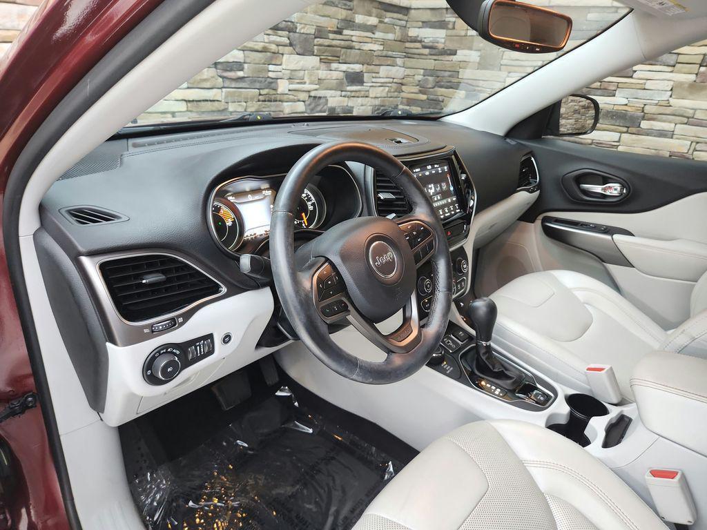 used 2019 Jeep Cherokee car, priced at $19,999