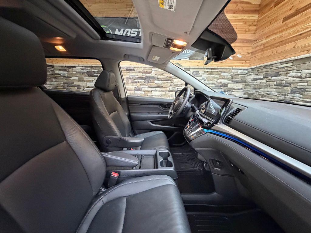 used 2023 Honda Odyssey car, priced at $37,699
