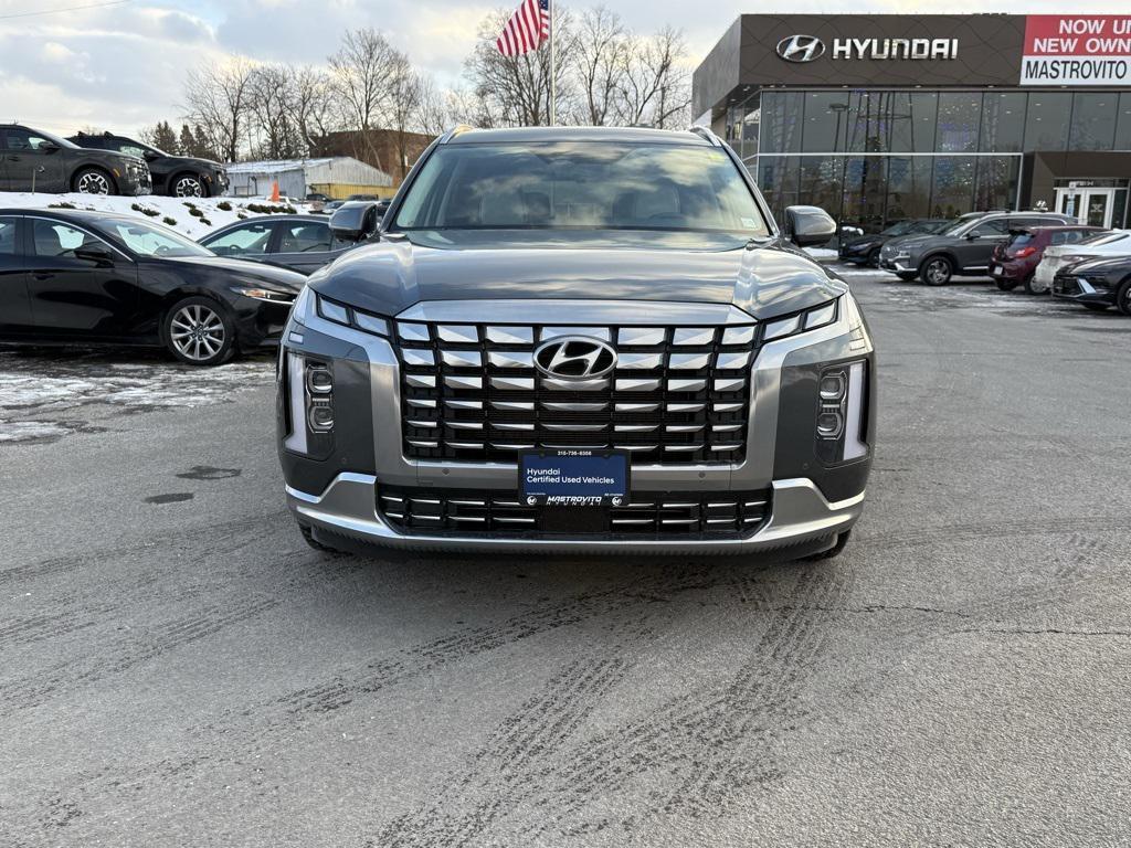 used 2024 Hyundai Palisade car, priced at $46,999