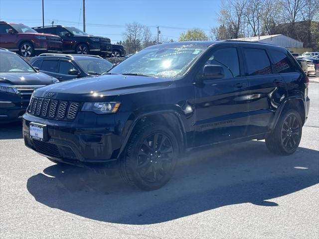 used 2022 Jeep Grand Cherokee WK car, priced at $32,599