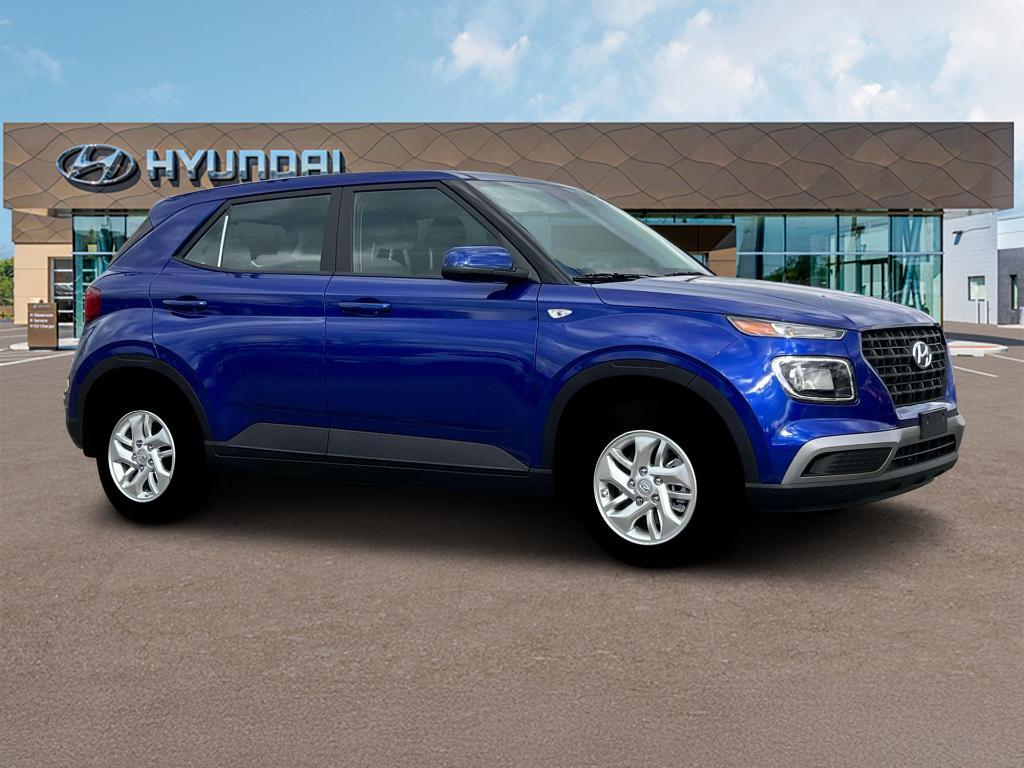 new 2025 Hyundai Venue car, priced at $22,155