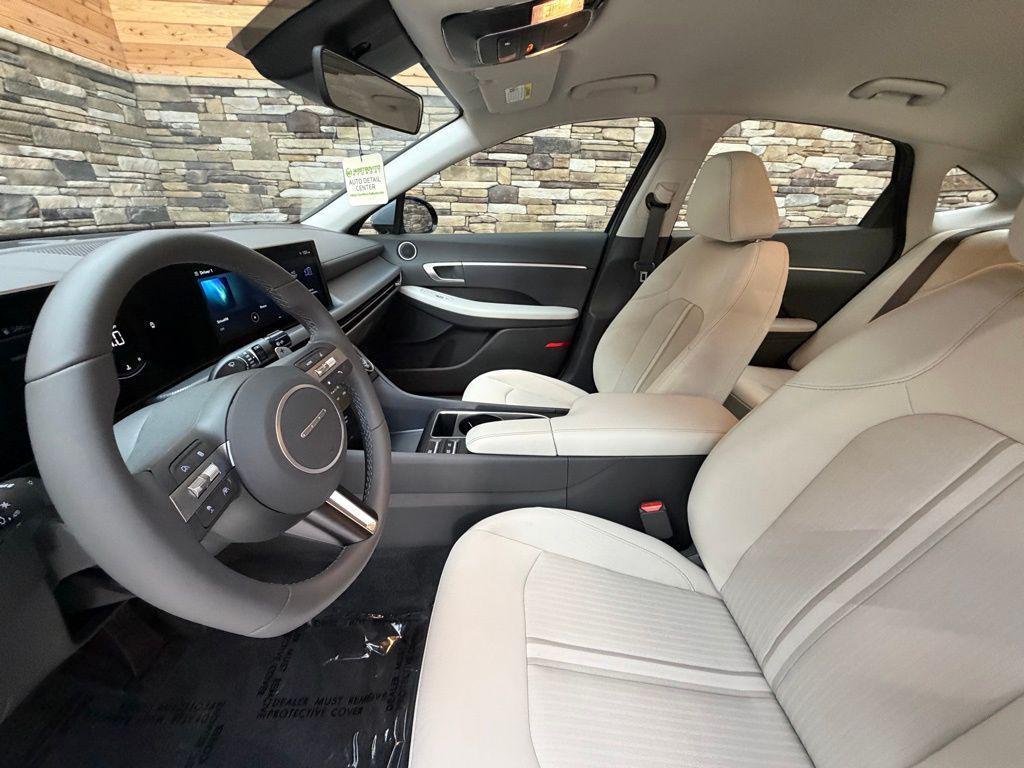 used 2026 Hyundai Sonata car, priced at $31,999