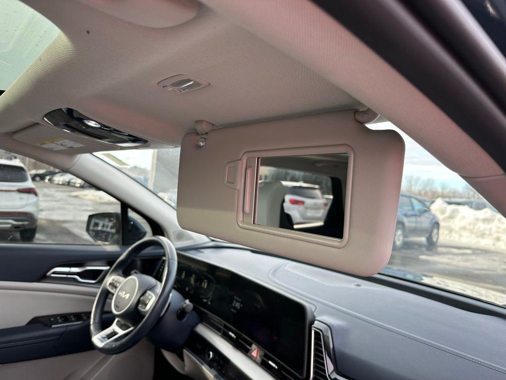 used 2023 Kia Sportage Hybrid car, priced at $24,999