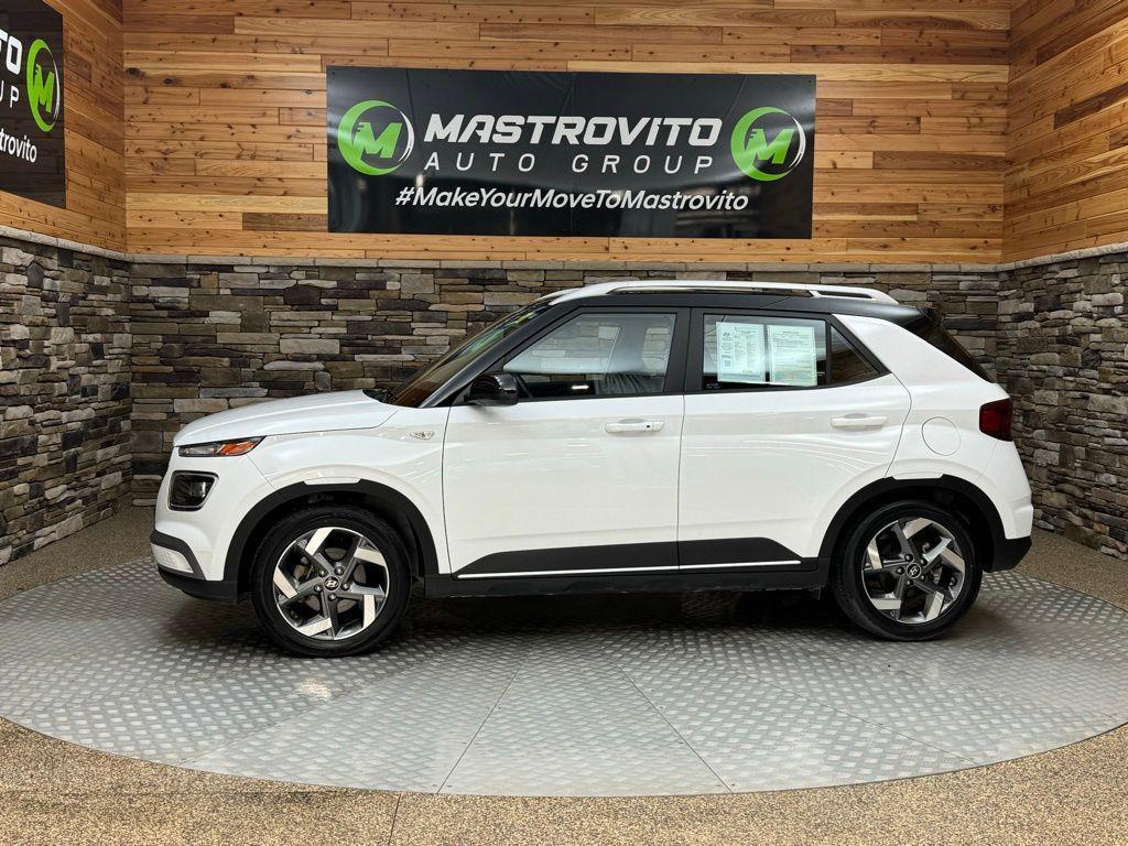 used 2022 Hyundai Venue car, priced at $20,999
