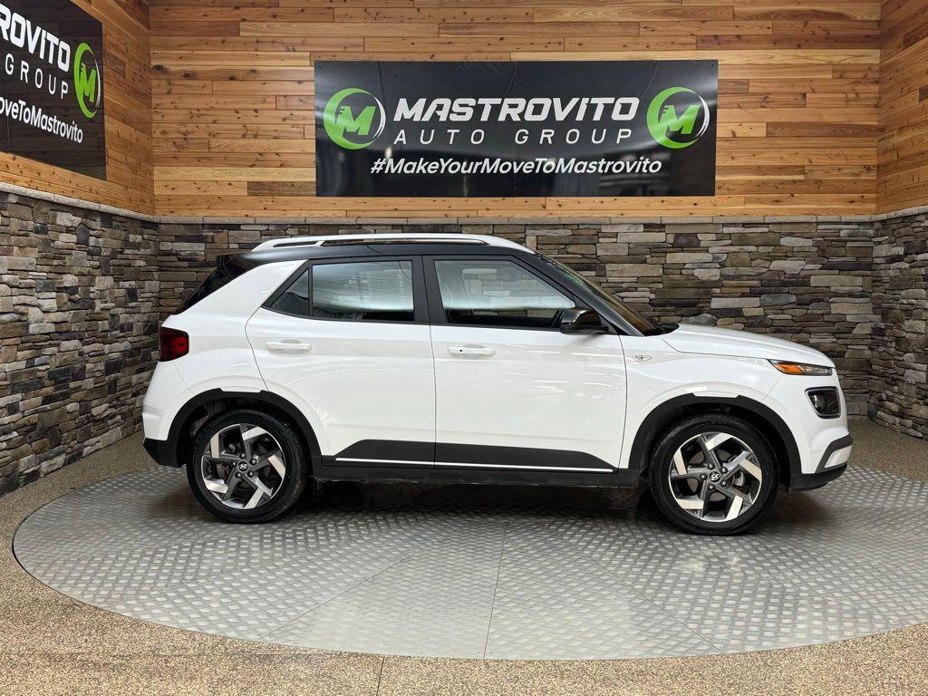 used 2022 Hyundai Venue car, priced at $20,999