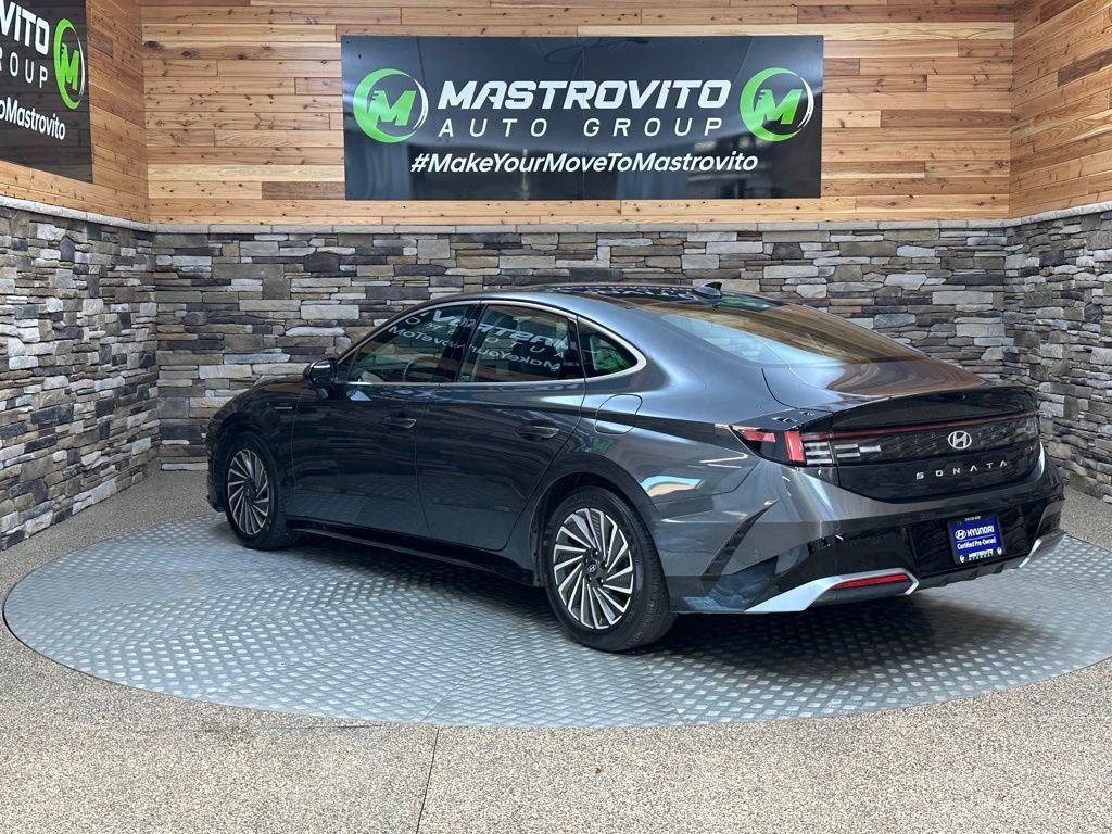 used 2024 Hyundai Sonata Hybrid car, priced at $30,799