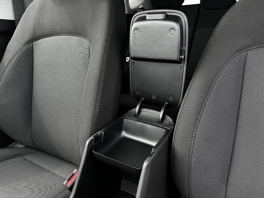 new 2025 Hyundai Kona car, priced at $32,290