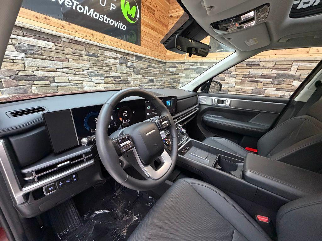 used 2025 Hyundai Santa Fe car, priced at $43,205