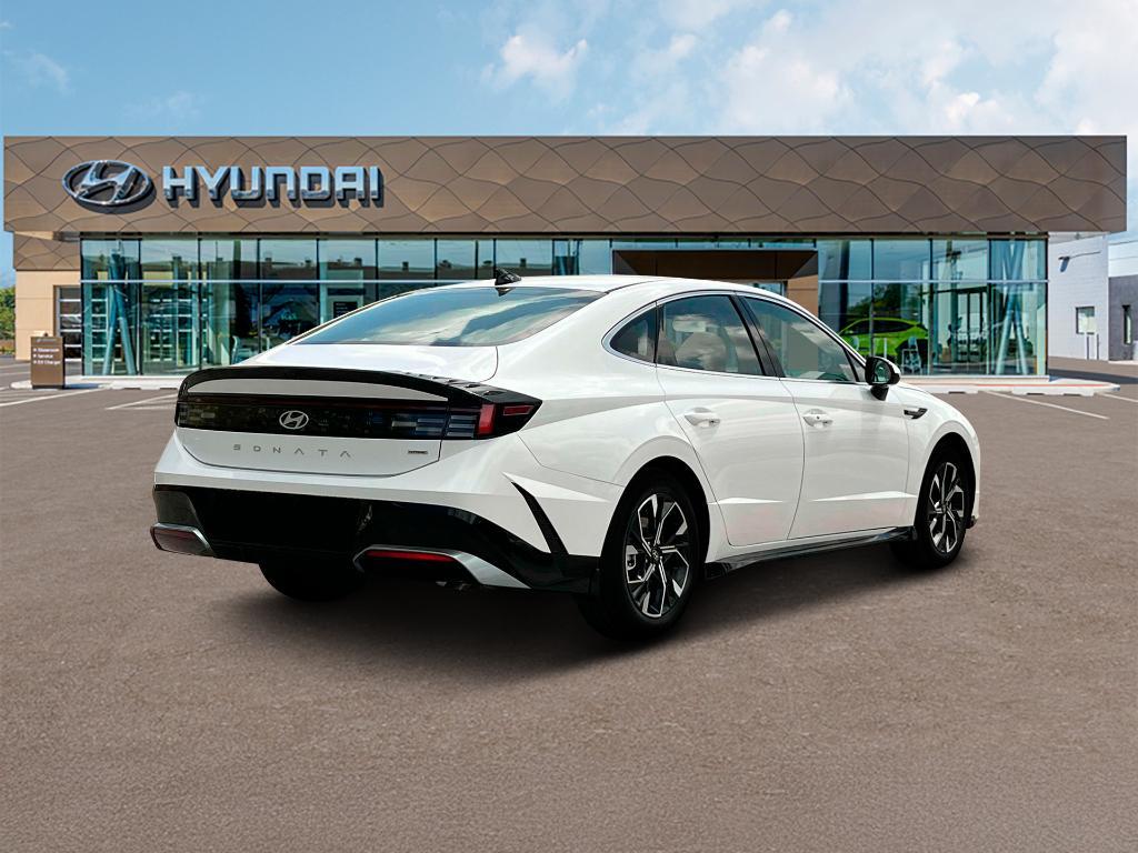 new 2025 Hyundai Sonata car, priced at $32,013