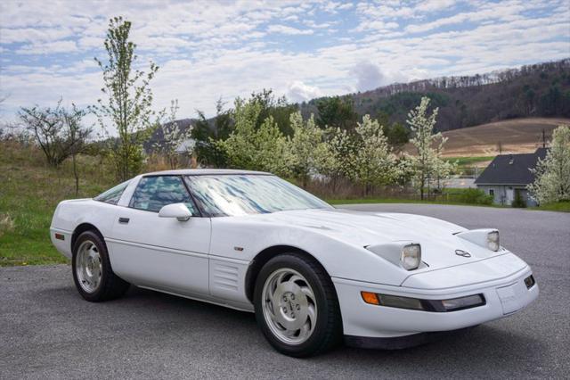 used 1994 Chevrolet Corvette car, priced at $13,995