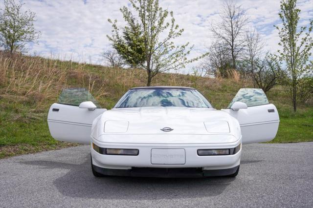 used 1994 Chevrolet Corvette car, priced at $13,995