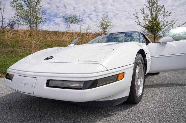 used 1994 Chevrolet Corvette car, priced at $13,995