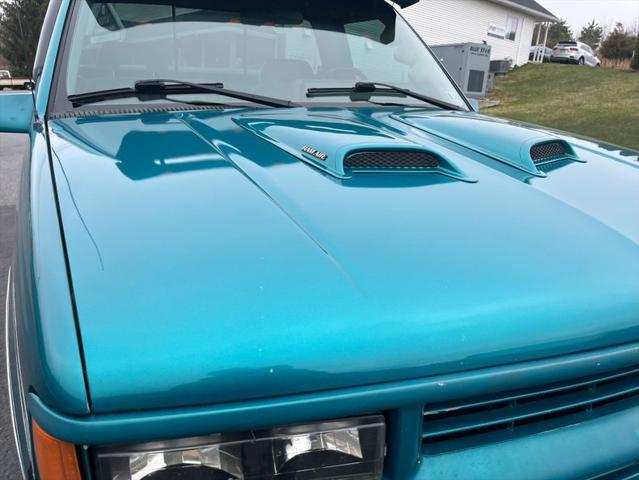 used 1994 Chevrolet 1500 car, priced at $10,000