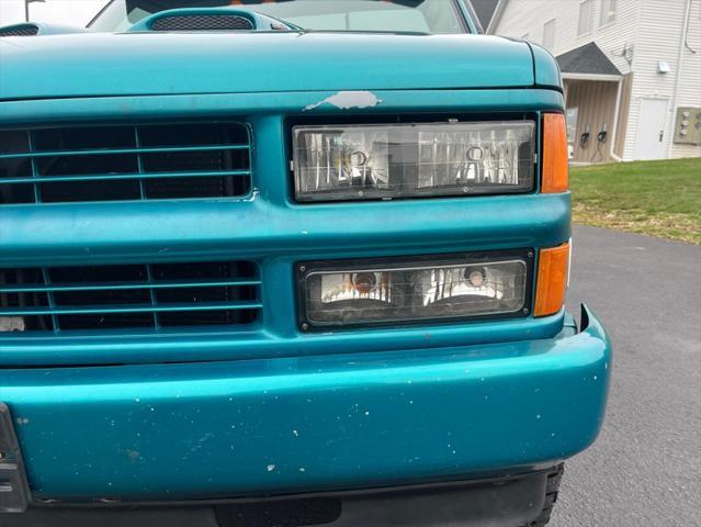 used 1994 Chevrolet 1500 car, priced at $10,000