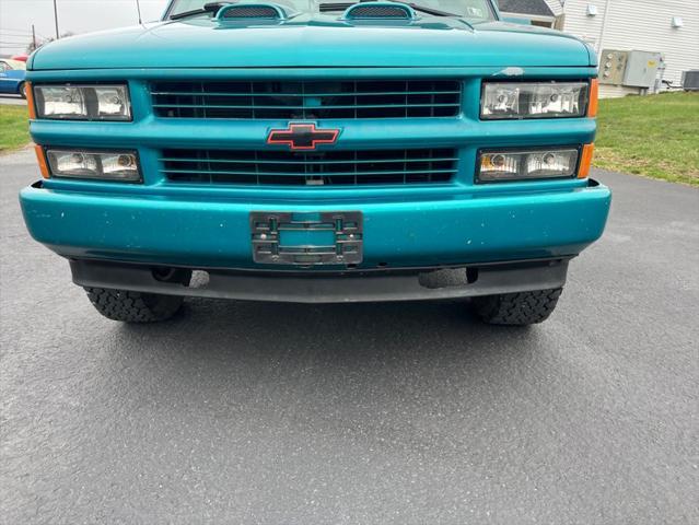 used 1994 Chevrolet 1500 car, priced at $10,000