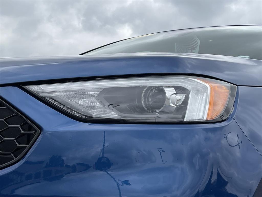 used 2024 Ford Edge car, priced at $32,990