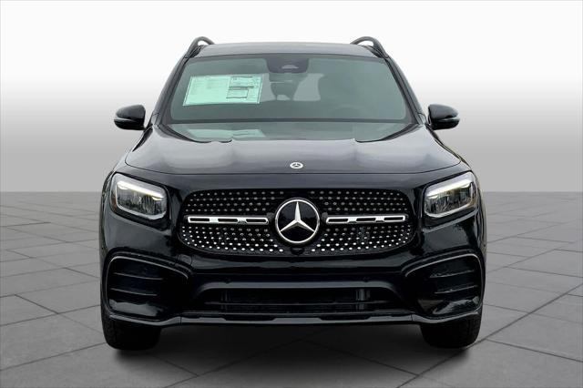 new 2024 Mercedes-Benz GLB 250 car, priced at $52,625