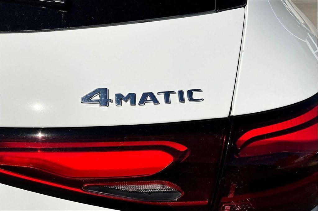 new 2026 Mercedes-Benz GLC 300 car, priced at $54,335