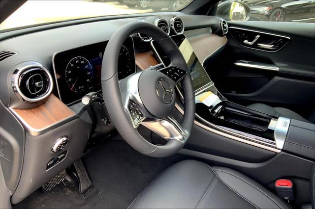 new 2025 Mercedes-Benz GLC 300 car, priced at $54,095