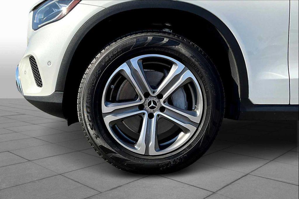 used 2020 Mercedes-Benz GLC 300 car, priced at $29,867