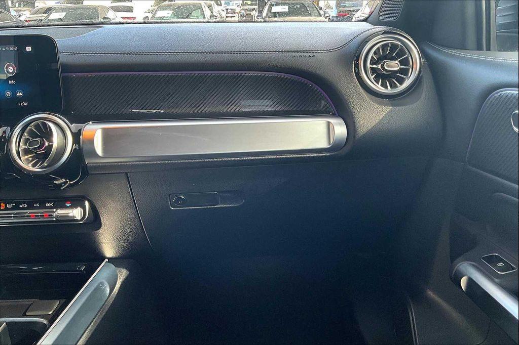used 2022 Mercedes-Benz GLB 250 car, priced at $35,673