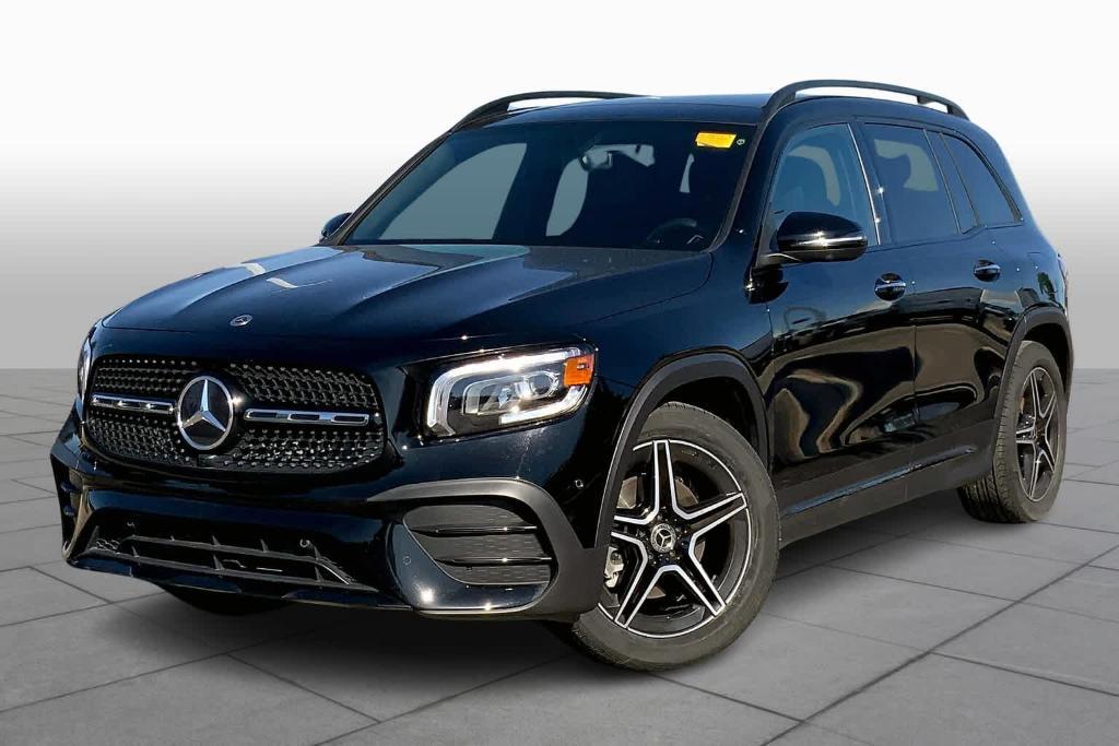 used 2021 Mercedes-Benz GLB 250 car, priced at $34,467
