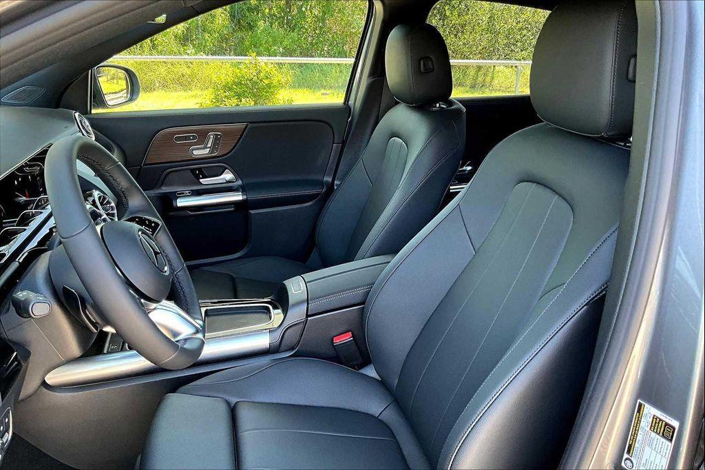 new 2026 Mercedes-Benz GLA 250 car, priced at $51,020