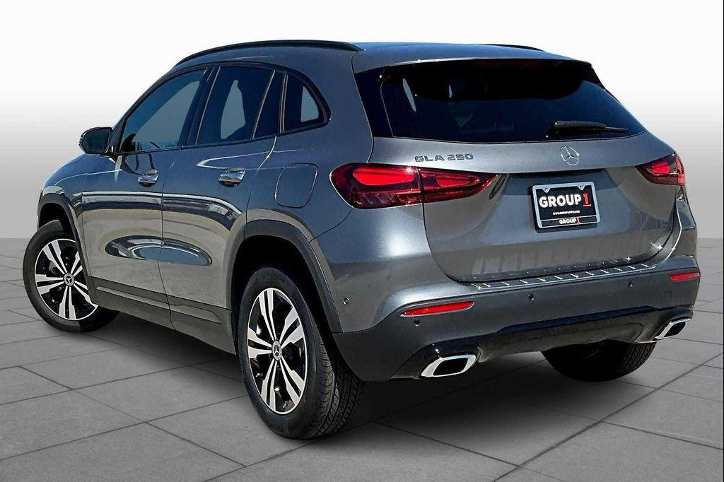 new 2026 Mercedes-Benz GLA 250 car, priced at $51,020