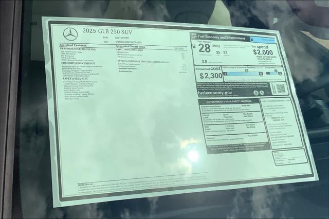 new 2025 Mercedes-Benz GLB 250 car, priced at $48,450