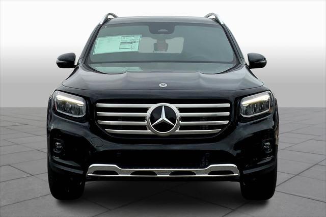 new 2024 Mercedes-Benz GLB 250 car, priced at $47,995