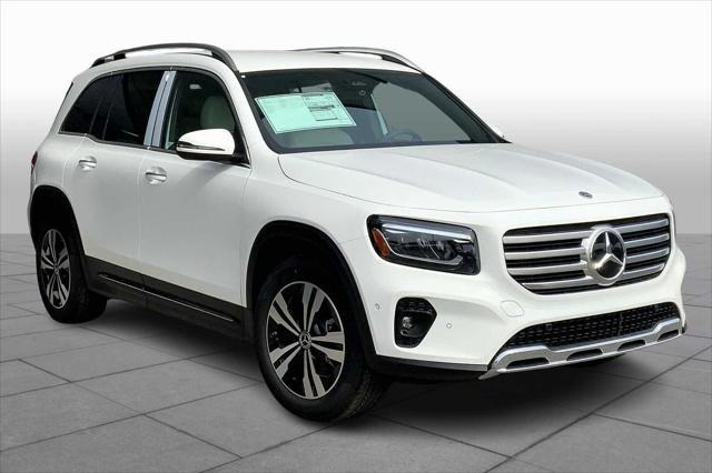 new 2025 Mercedes-Benz GLB 250 car, priced at $47,145