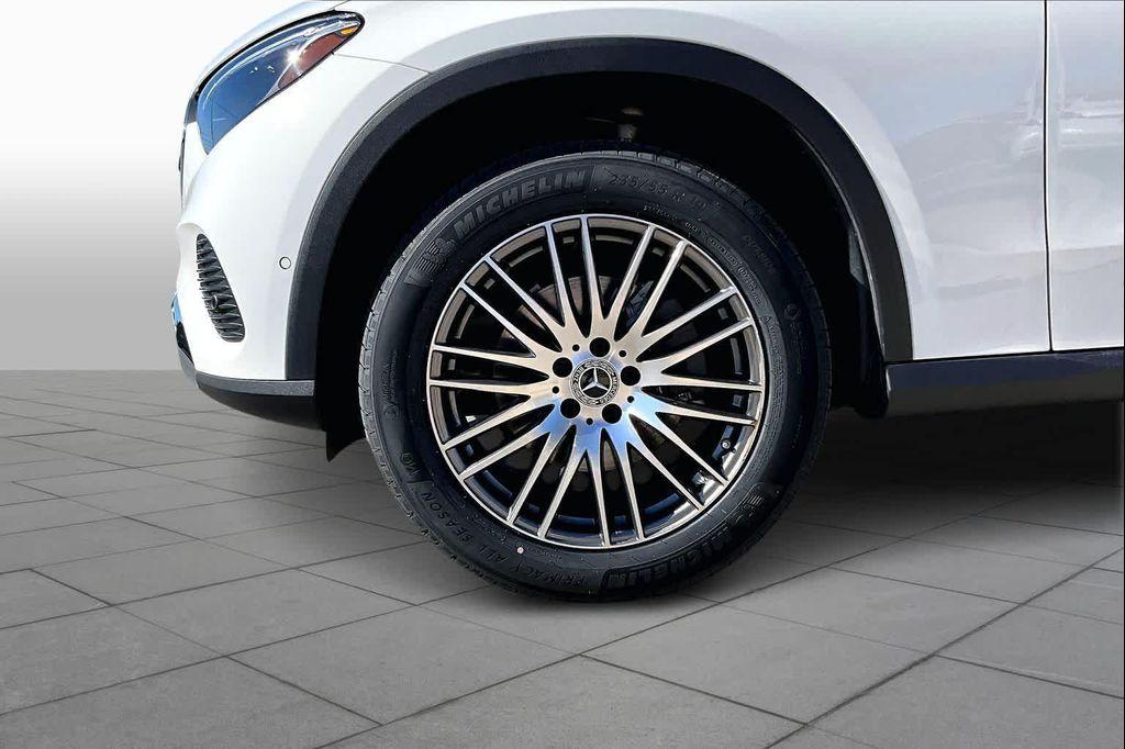 used 2025 Mercedes-Benz GLC 300 car, priced at $49,867