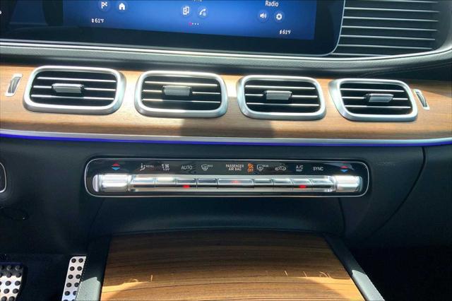 new 2025 Mercedes-Benz GLS 450 car, priced at $95,365