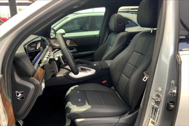 new 2025 Mercedes-Benz GLS 450 car, priced at $95,365