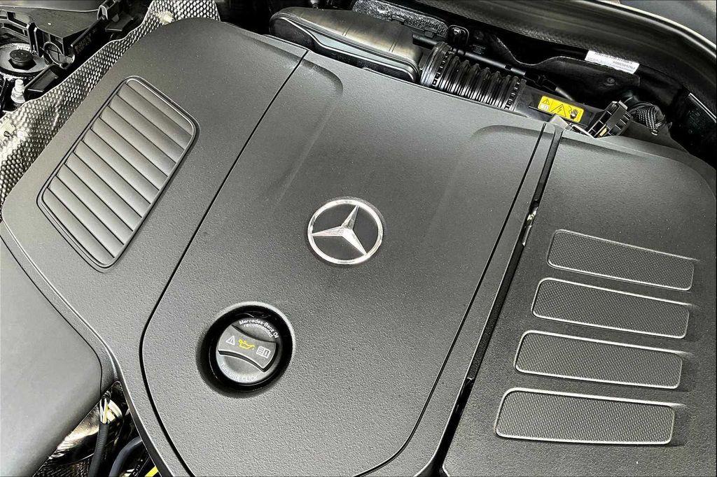 new 2025 Mercedes-Benz GLC 350e car, priced at $63,650