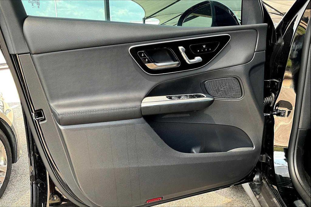 new 2025 Mercedes-Benz GLC 350e car, priced at $63,650