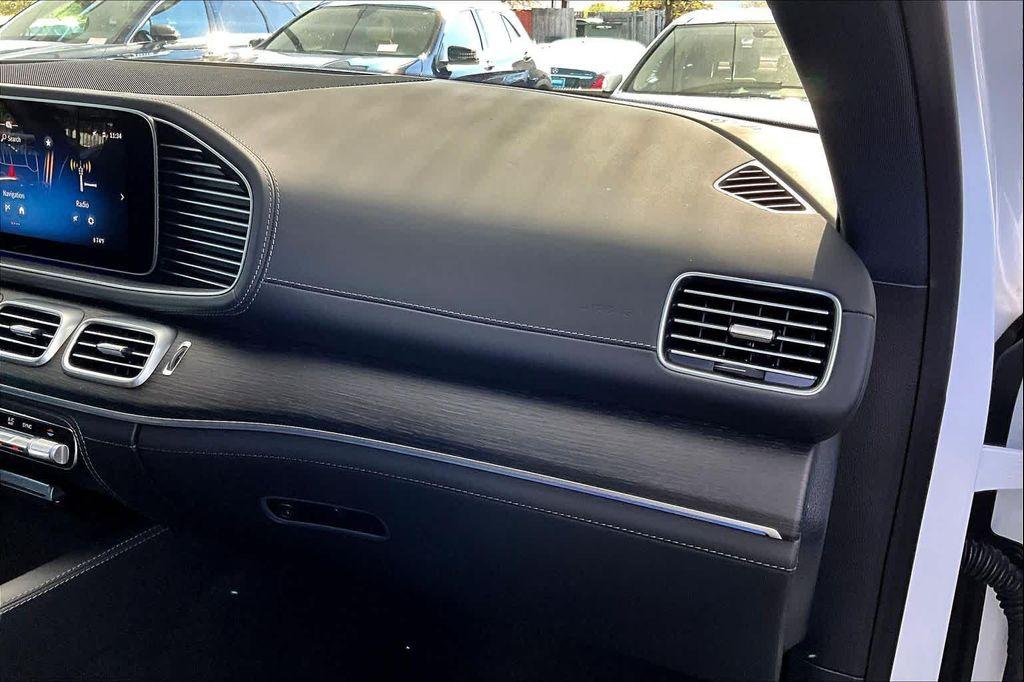 used 2024 Mercedes-Benz AMG GLE 53 car, priced at $79,568