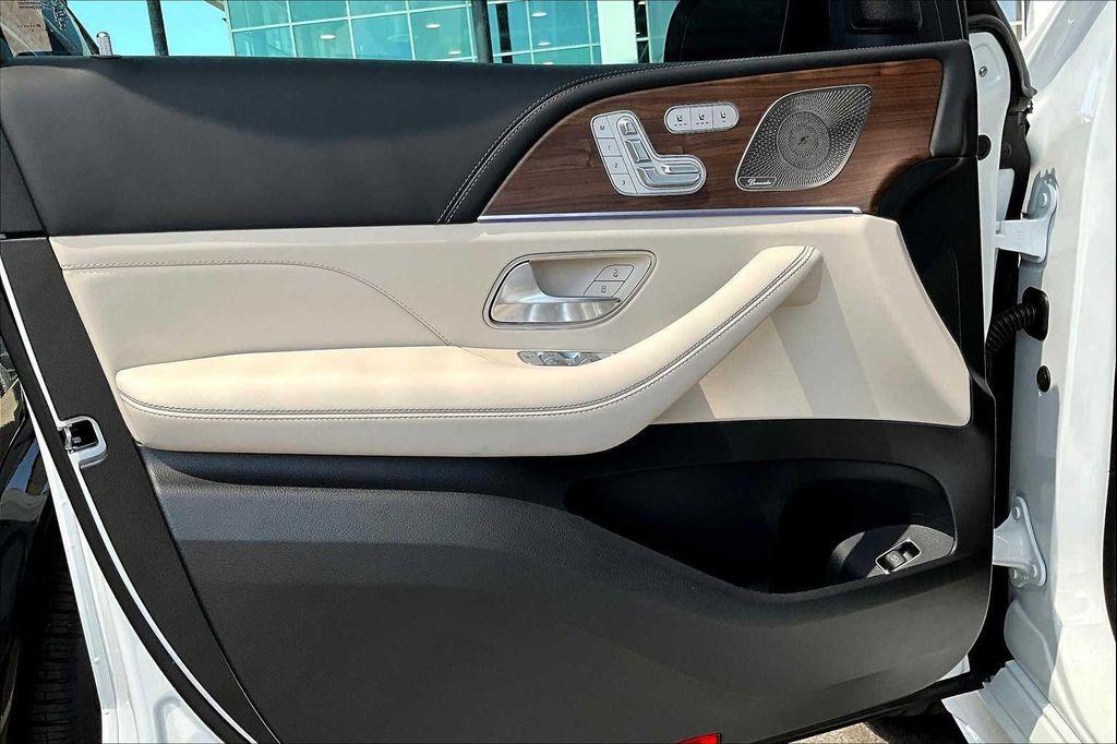new 2026 Mercedes-Benz AMG GLE 53 car, priced at $107,865