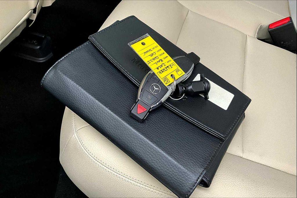 used 2020 Mercedes-Benz GLA 250 car, priced at $23,968