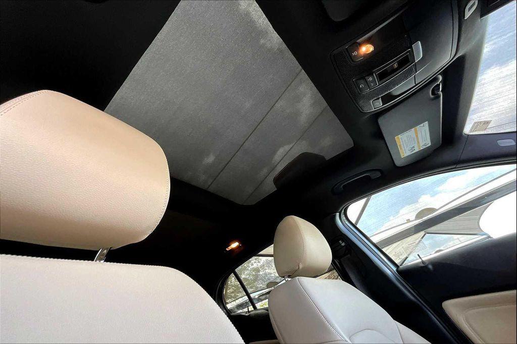 used 2020 Mercedes-Benz GLA 250 car, priced at $23,968