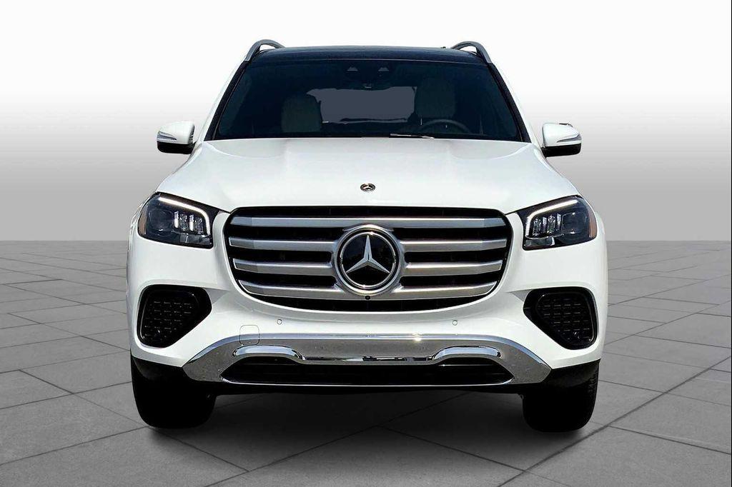 new 2025 Mercedes-Benz GLS 450 car, priced at $91,775