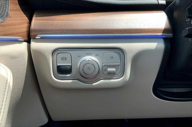 new 2025 Mercedes-Benz GLS 450 car, priced at $91,775