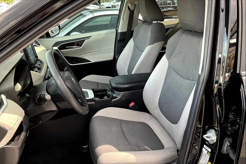 used 2021 Toyota RAV4 Hybrid car, priced at $26,589