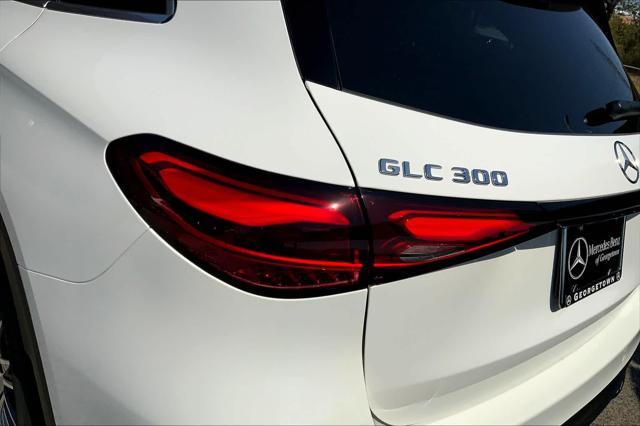 new 2025 Mercedes-Benz GLC 300 car, priced at $53,385