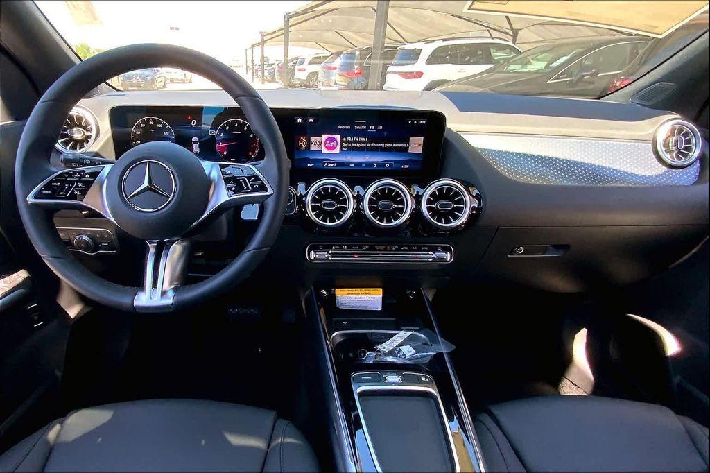 used 2025 Mercedes-Benz GLA 250 car, priced at $38,359