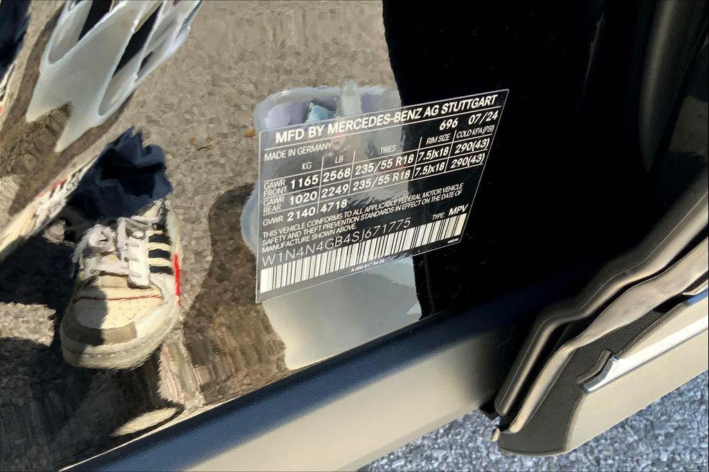 used 2025 Mercedes-Benz GLA 250 car, priced at $38,359