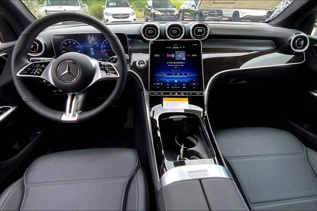 new 2025 Mercedes-Benz GLC 300 car, priced at $52,085